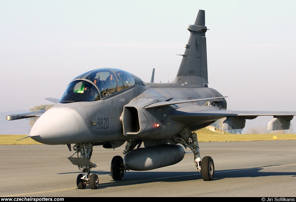 Czech - Air Force – Saab JAS39D Gripen 9820