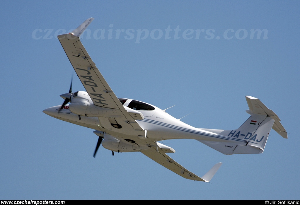 Pannon Air Service  &ndash; Diamond DA-42 Twin Star HA-DAJ