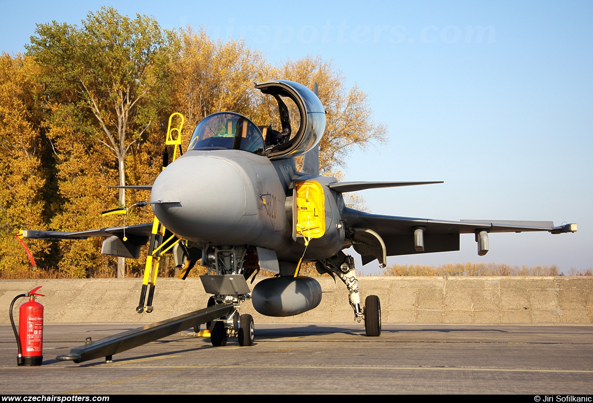 Czech - Air Force – Saab JAS39D Gripen 9820