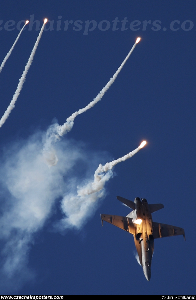 Finland - Air Force – McDonnell Douglas F/A-18C Hornet HN-424