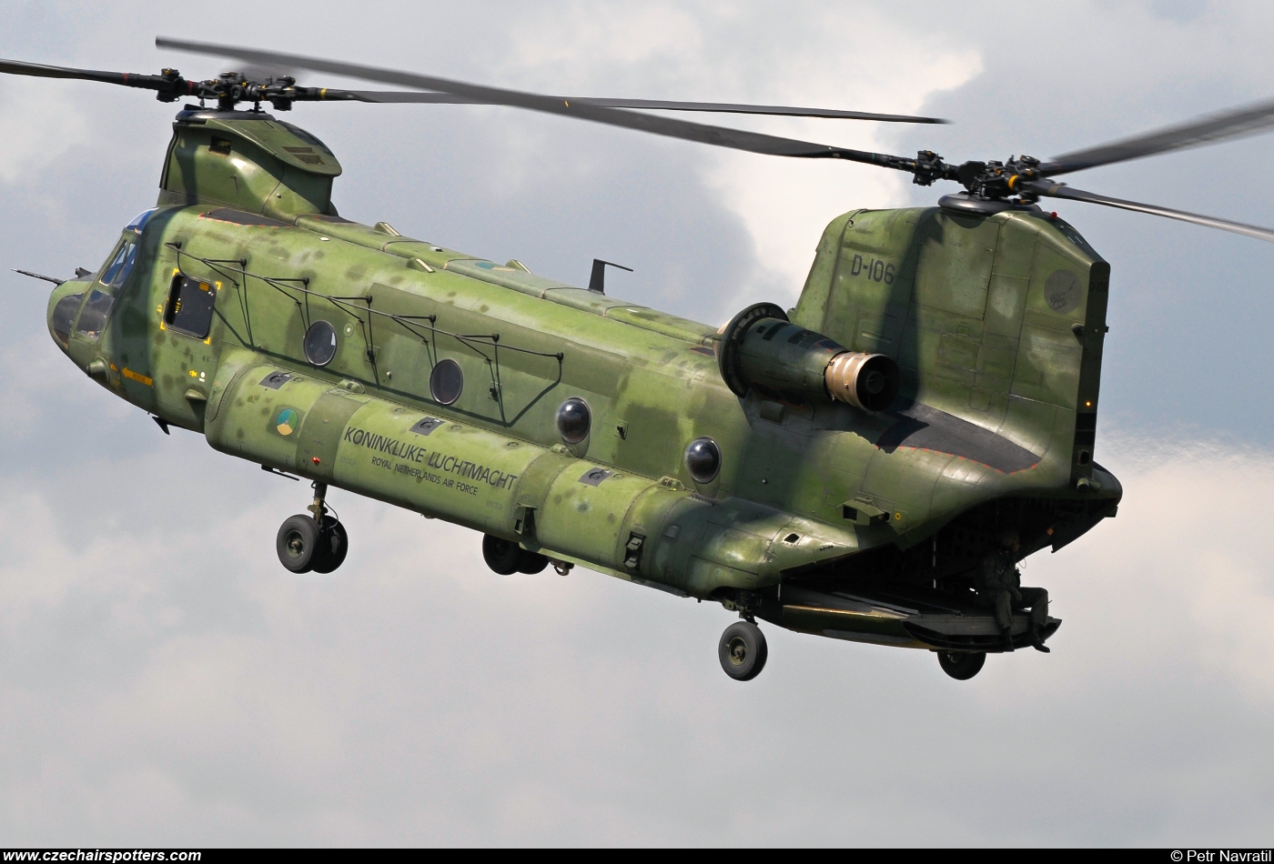Netherlands - Air Force &ndash; Boeing CH-47D Chinook D-106