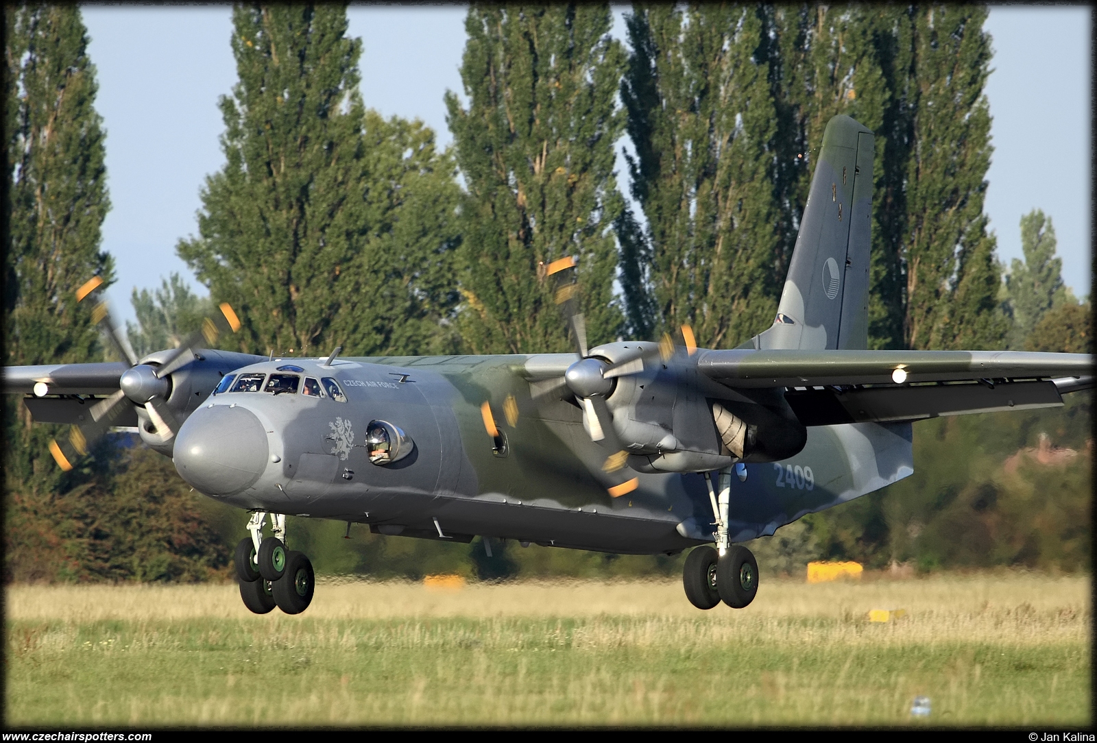 Czech - Air Force &ndash; Antonov An-26 2409