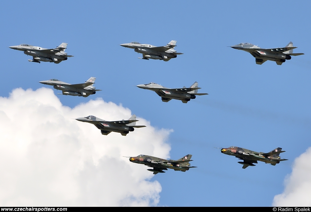 Poland - Air Force &ndash; General Dynamics F-16D Fighting Falcon 4085