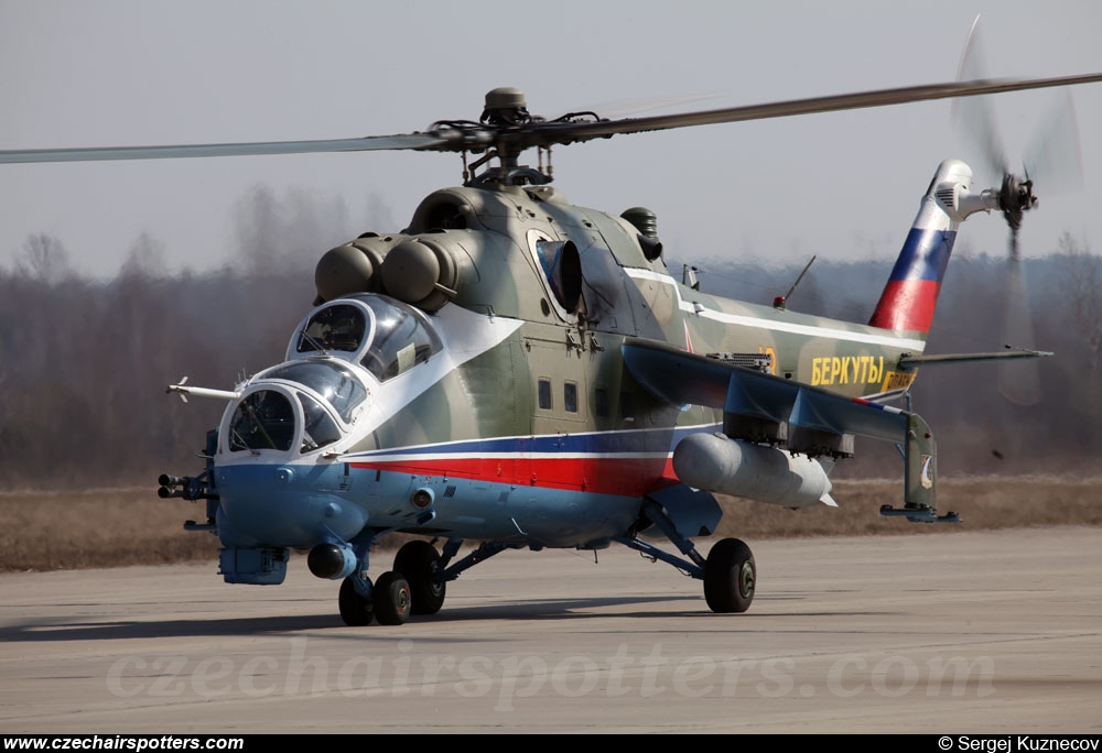Russian-VVS &ndash; Mil Mi-24P Hind 18