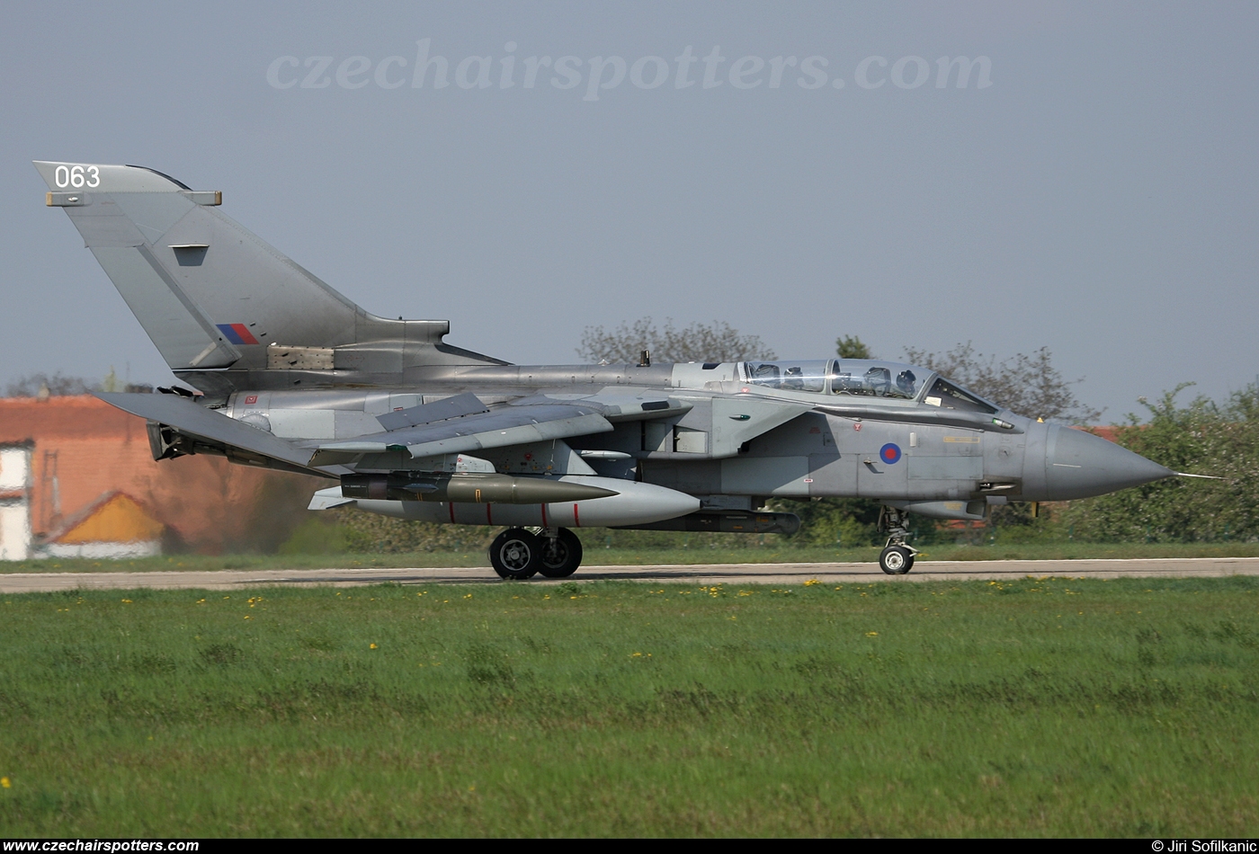 UK - Air Force – Panavia Tornado GR4 063/ZA597