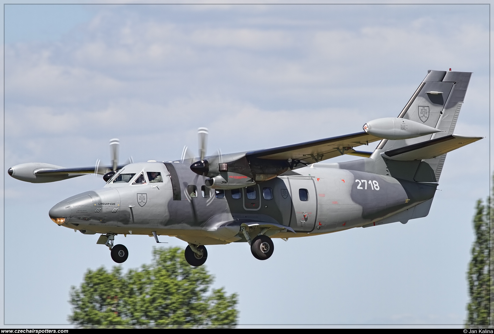 Slovakia - Air Force – Let L-410UVP-E Turbolet 2718