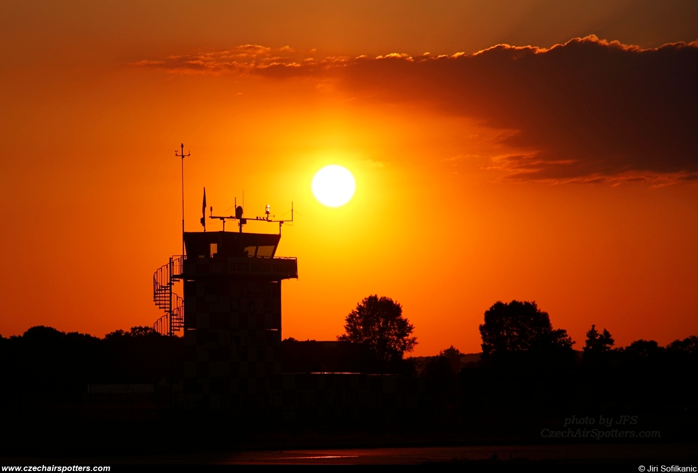 Airport – Airport Control Tower LKHK