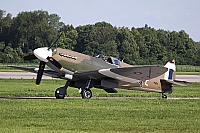 Jacquard collection – Supermarine Spitfire Mk XIX F-AZJS/ PS890/ UM-E/