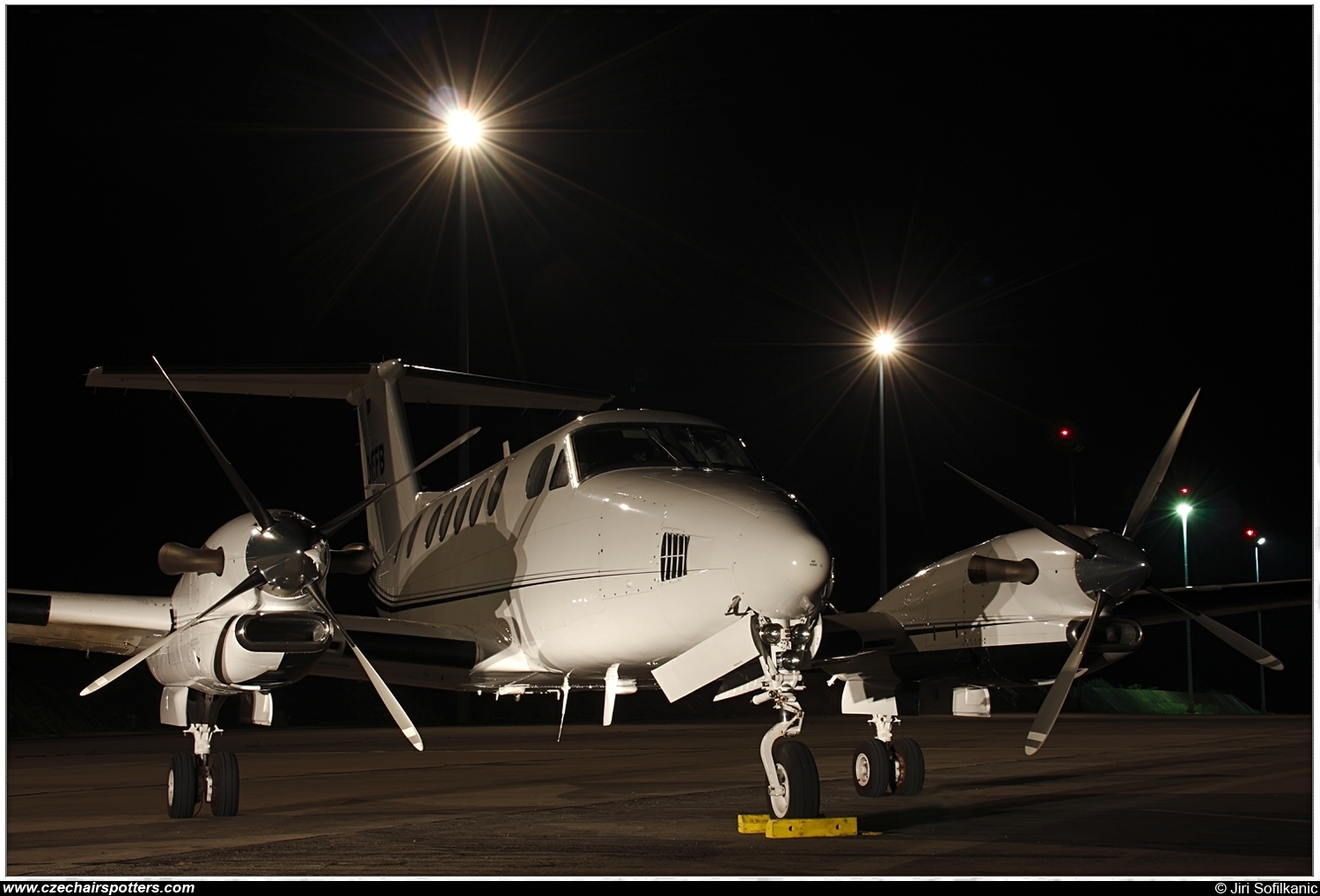 LFH - Luftverkehr Friesland Harle &ndash; Beech Super King Air 300LW D-IFFB
