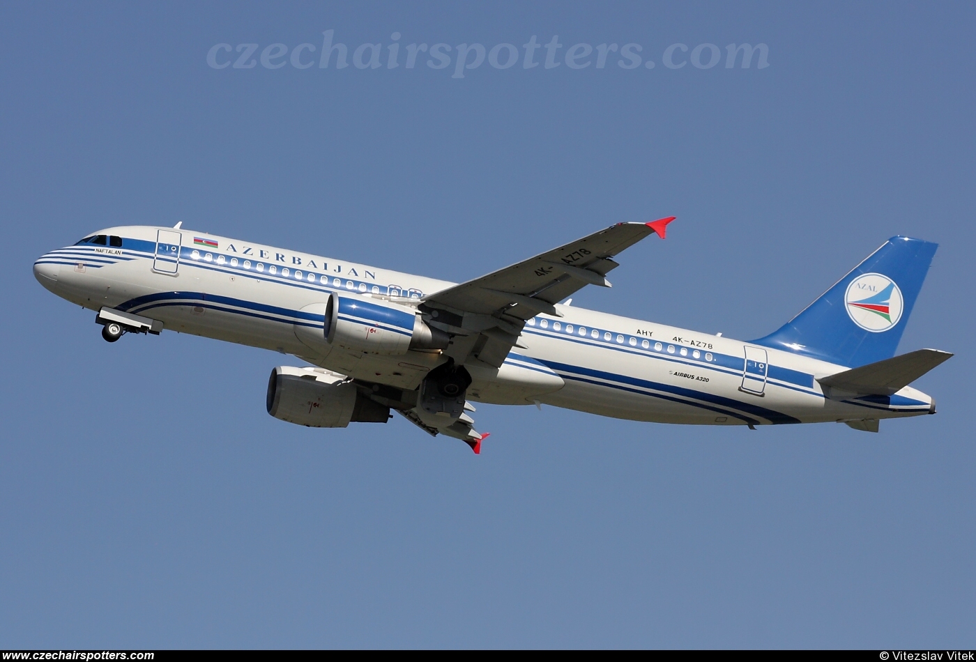 Azerbaijan Airlines ( AZAL, AHY) &ndash; Airbus A320-214 4K-AZ78
