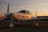 private &ndash; Cirrus SR22 G2 N581MD