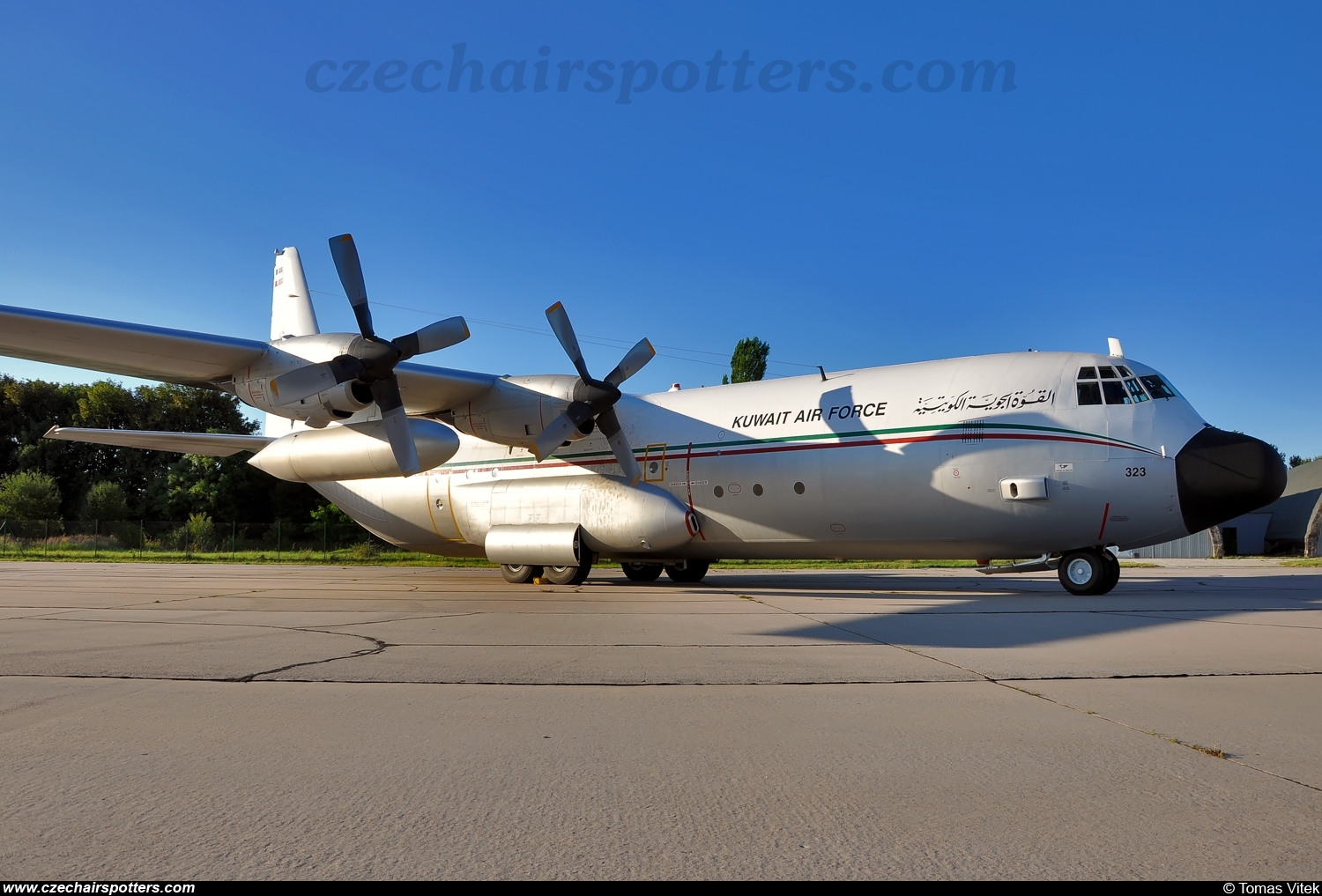 Unknown &ndash; Lockheed L-100-30 Hercules KAF323