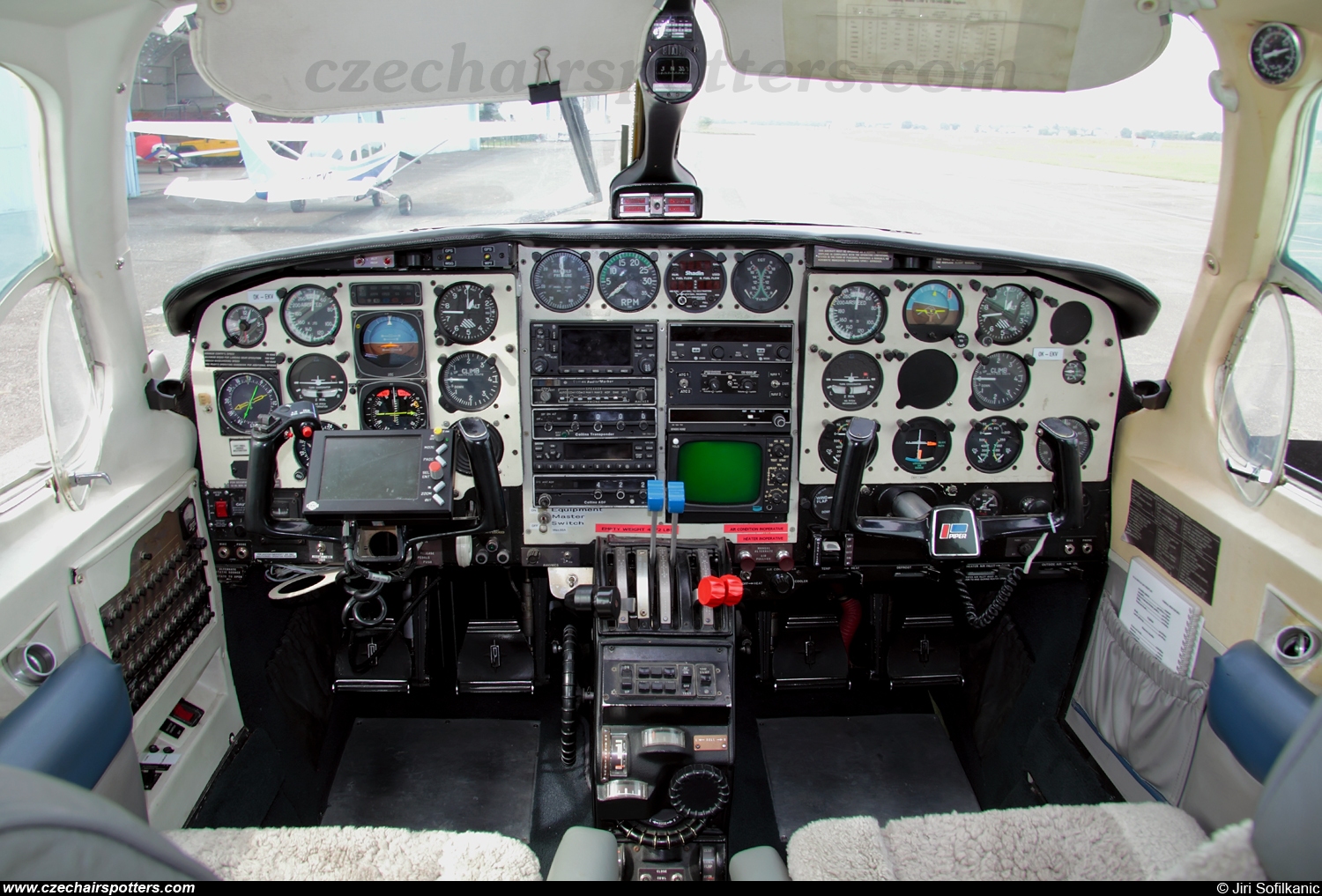 Argus Geo System – Piper PA-31-350 Chieftain OK-EKV