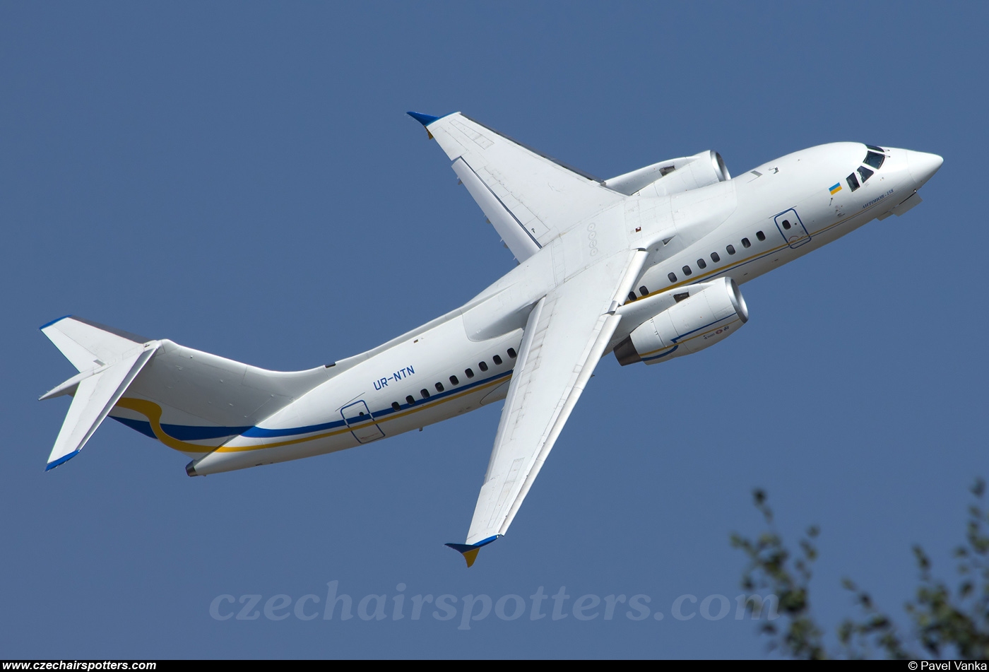 Antonov Design Bureau &ndash; Antonov An-158 UR-NTN