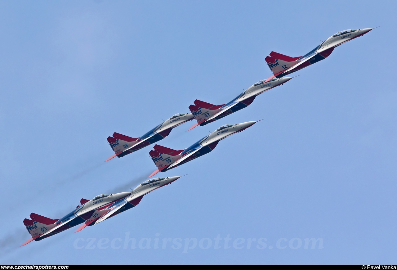Swifts / Strizhi – Mikoyan-Gurevich MiG-29UB / 9-51 12
