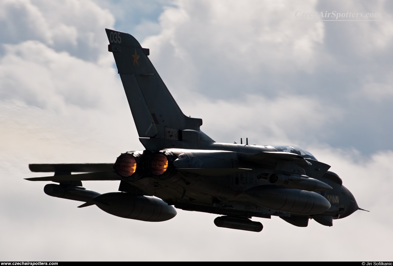 Royal Air Force &ndash; Panavia  Tornado GR4 ZA542 / 035