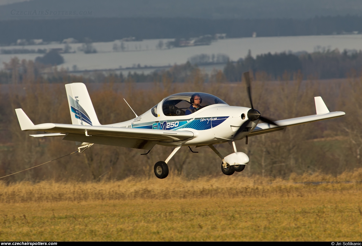 Flaying Machines &ndash; Flying Machines FM 250 Vampire OK-NUL42