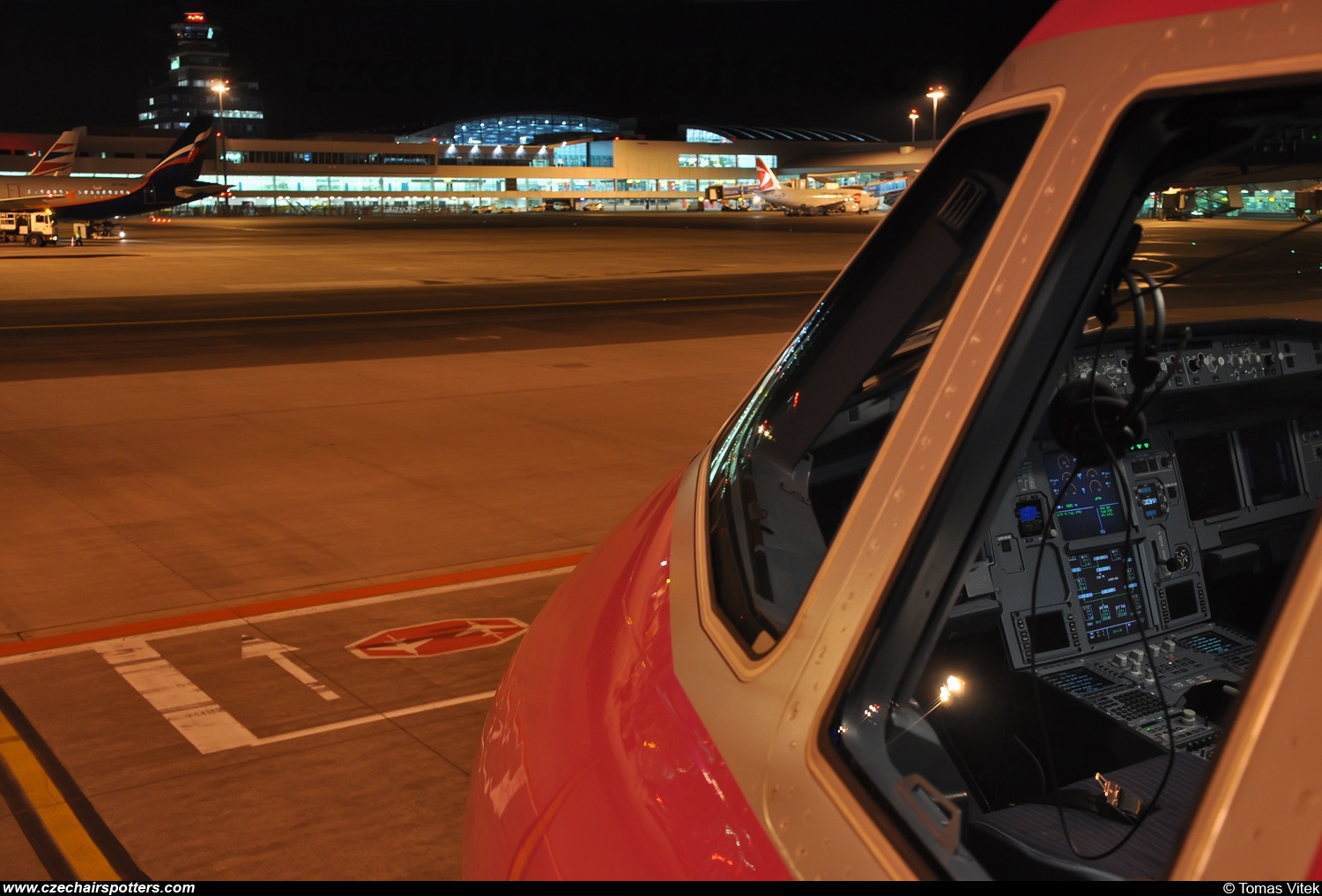 Wizz Air ( WZZ , W6 ) &ndash; Airbus A320-212 HA-LWL