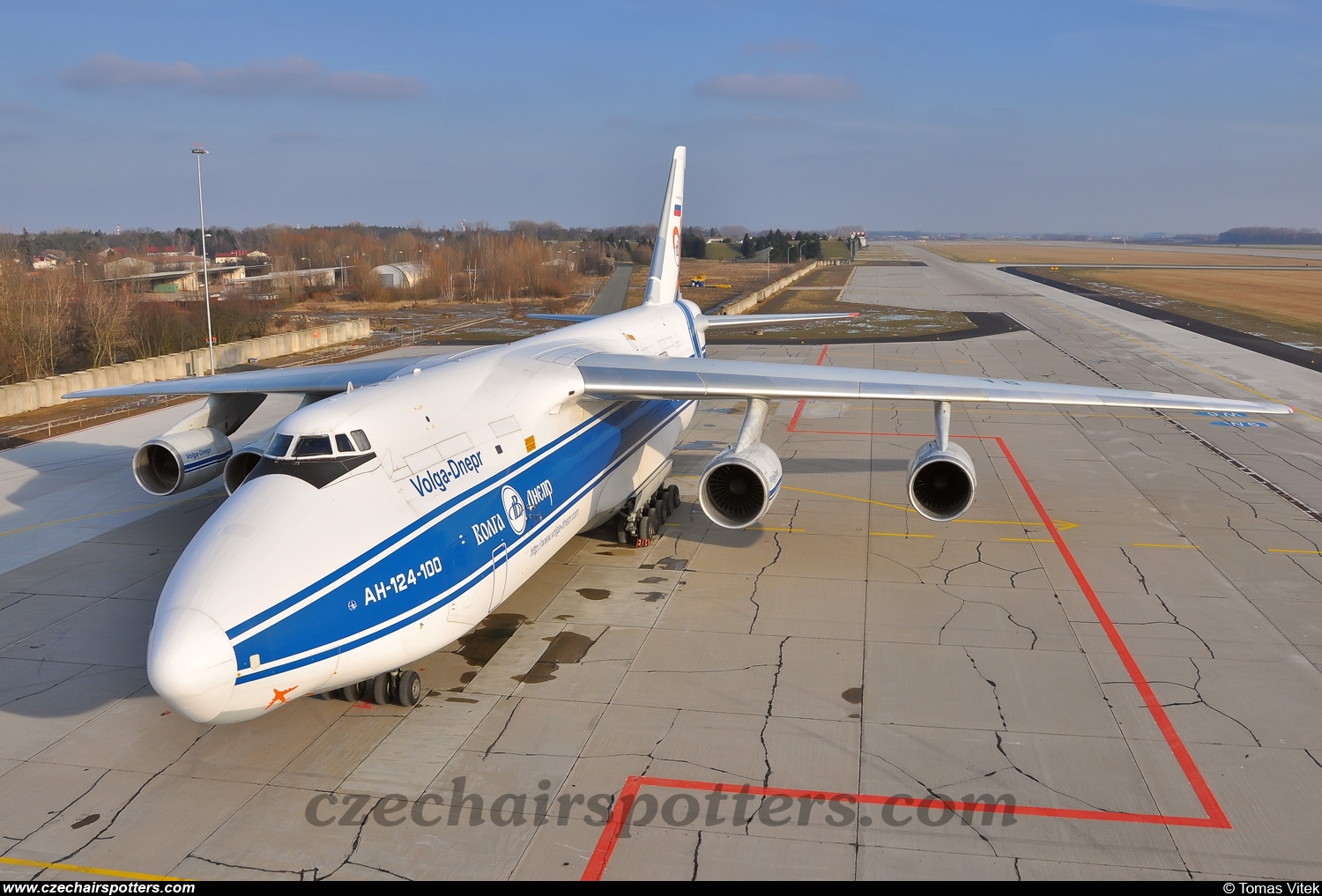 Volga-Dnepr Airlines – Antonov An-124-100 Ruslan RA-82081
