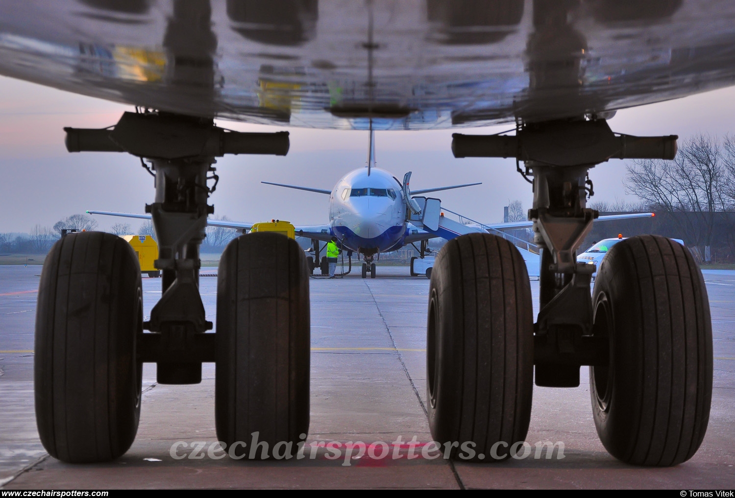 Transaero Airlines ( TSO , UN ) – Boeing Boeing 737-5H6 VP-BYI