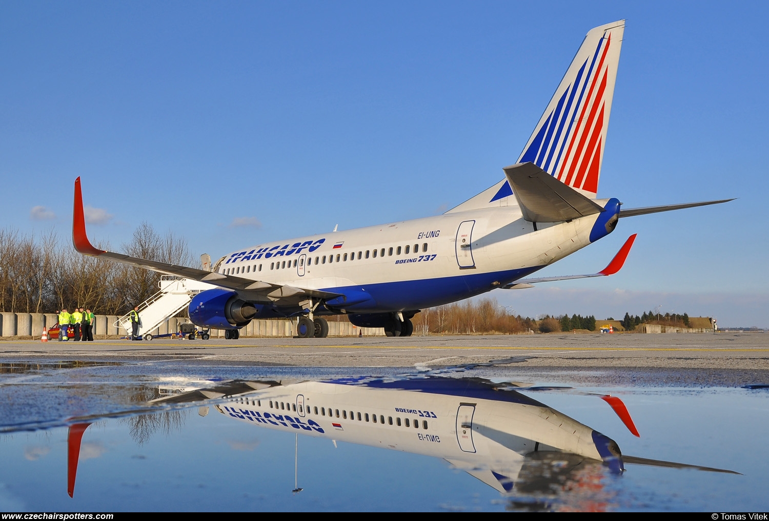 Transaero Airlines ( TSO , UN )  &ndash; Boeing B737-524 EI-UNG