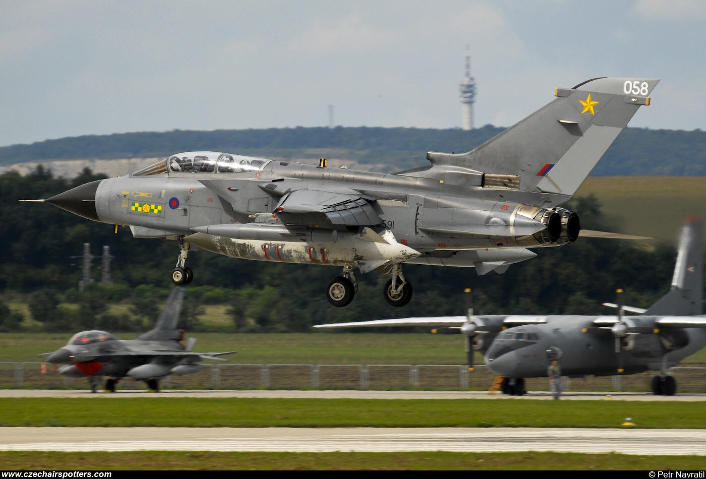 UK - Air Force – Panavia Tornado GR4 ZA591