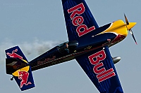 Red Bull Racing Team – Extra EA-300SR OK-SON