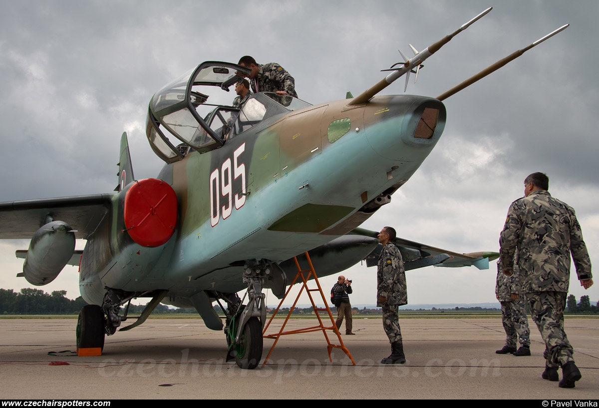 Bulgaria - Air Force – Sukhoi Su-25 UBK Frogfoot 095