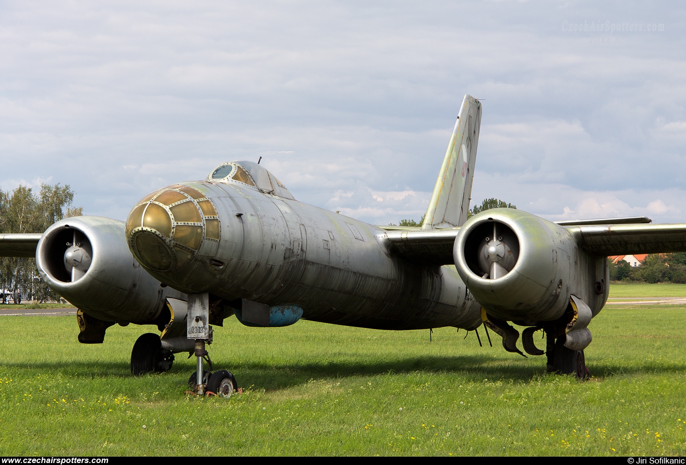 Czechoslovakia - Air Force &ndash; Ilyushin  Il-28R Beagle 2303