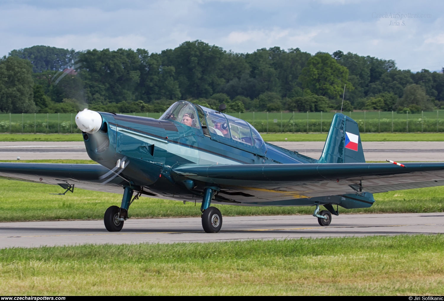 ALDIS spol. s r.o. – Zlin Z-526F OK-DRB