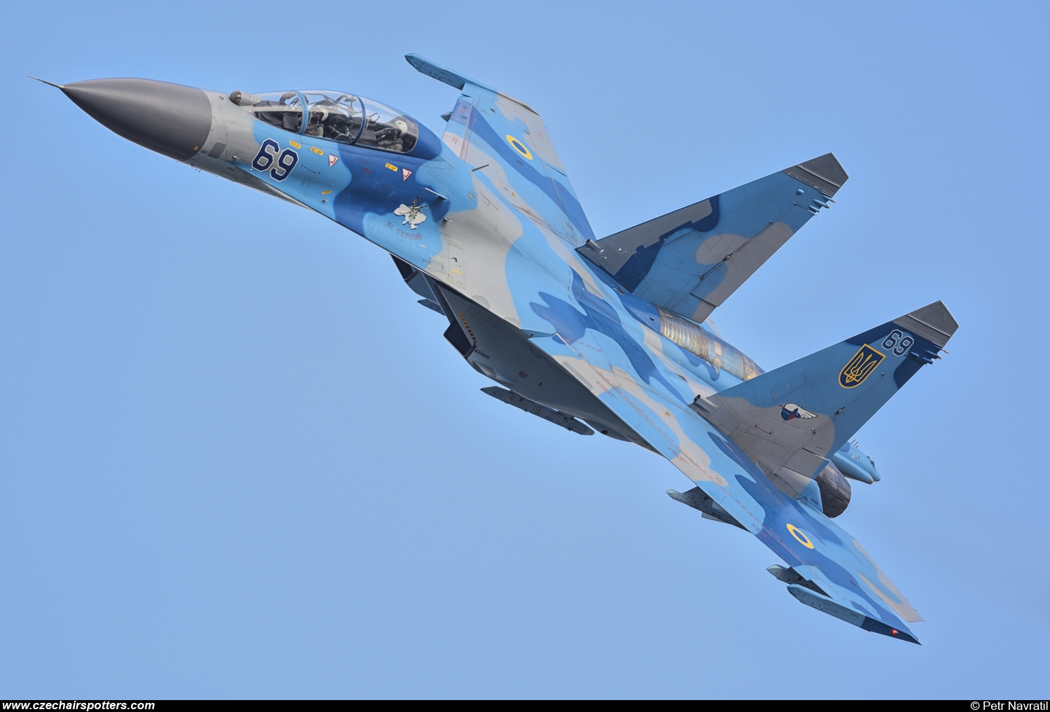 Ukraine - Air Force &ndash; Sukhoi Su-27 UB Flanker C 69