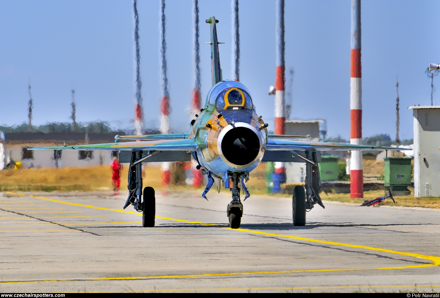 Romania - Air Force – Mikoyan-Gurevich MiG-21UM Lancer B 176