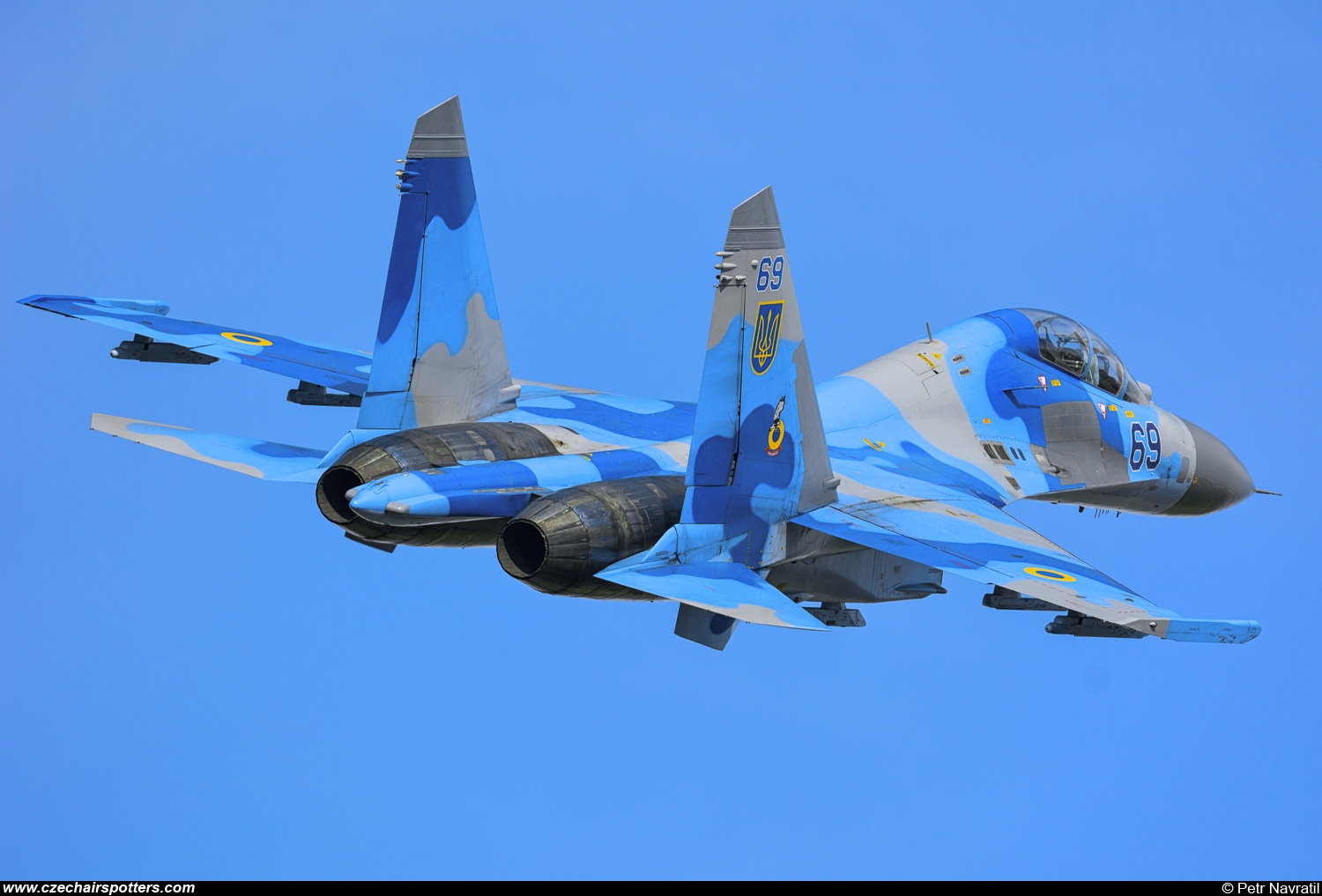 Ukraine - Air Force &ndash; Sukhoi Su-27 UB Flanker C 69
