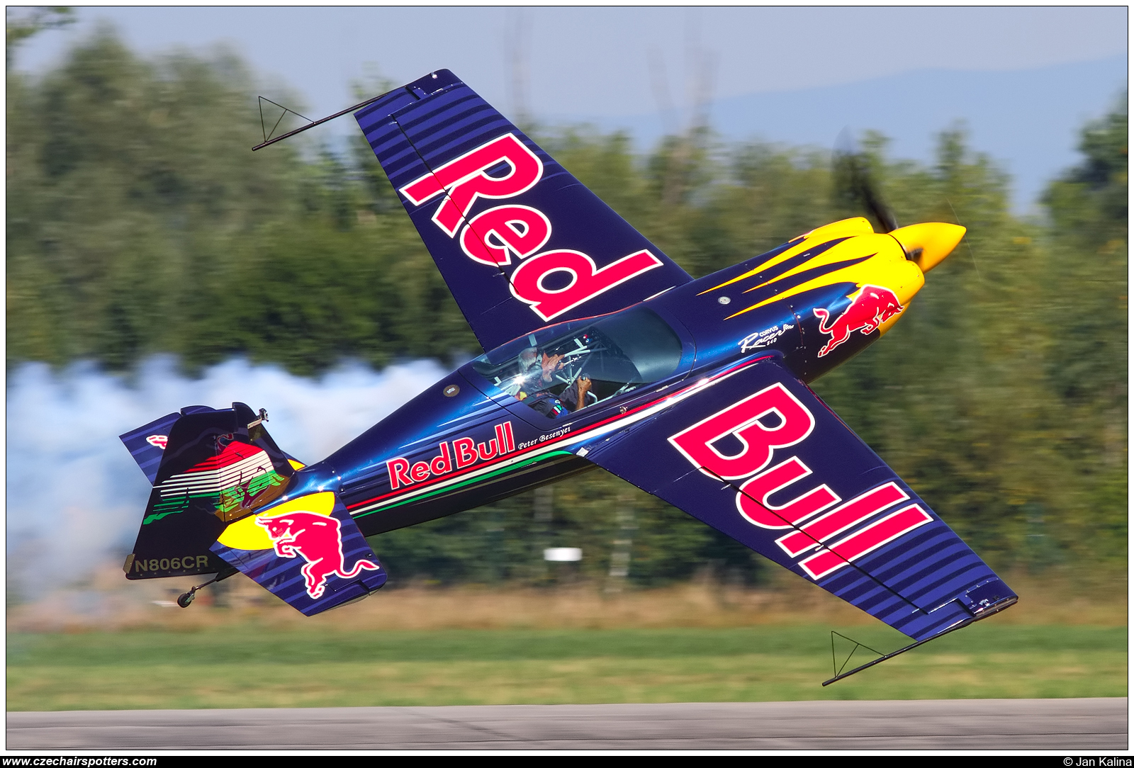 Red Bull Racing Team &ndash; Corvus Racer 540 N806CR