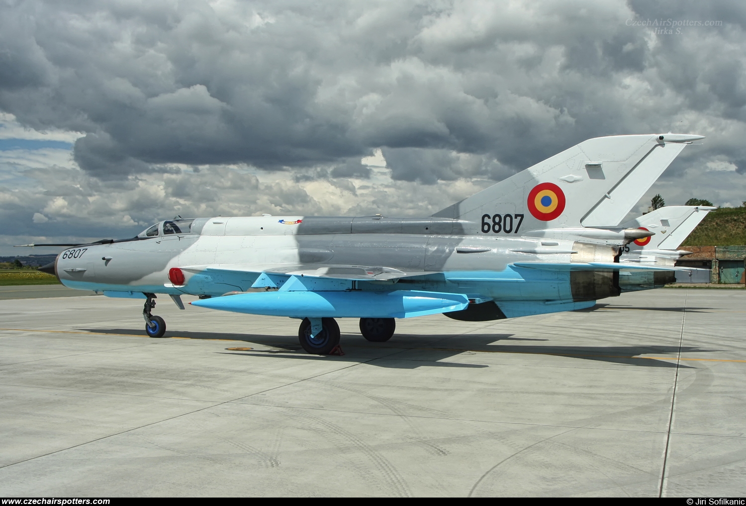 Romania - Air Force – Mikoyan-Gurevich MiG-21MF Lancer C 6807