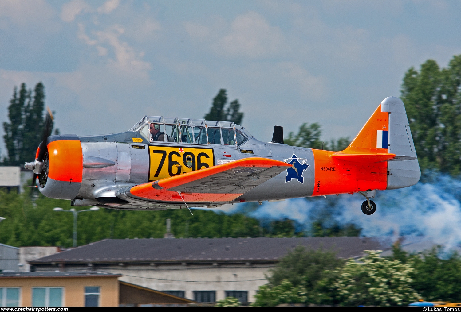 private – North American AT-6C Texan N696RE