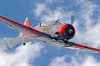 private – North American AT-6C Texan N696RE
