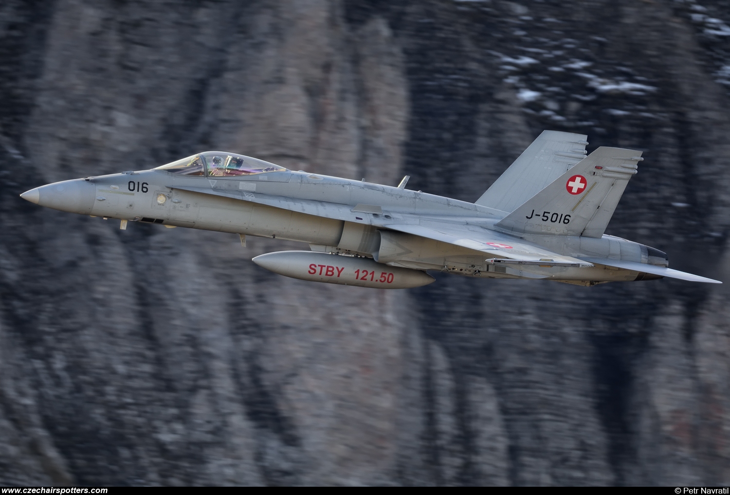 Switzerland - Air Force &ndash; McDonnell Douglas F/A-18C Hornet J-5016