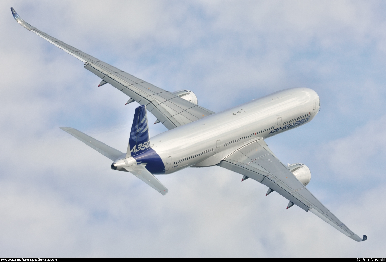 Airbus Industrie – Airbus A350-900 F-WXWB