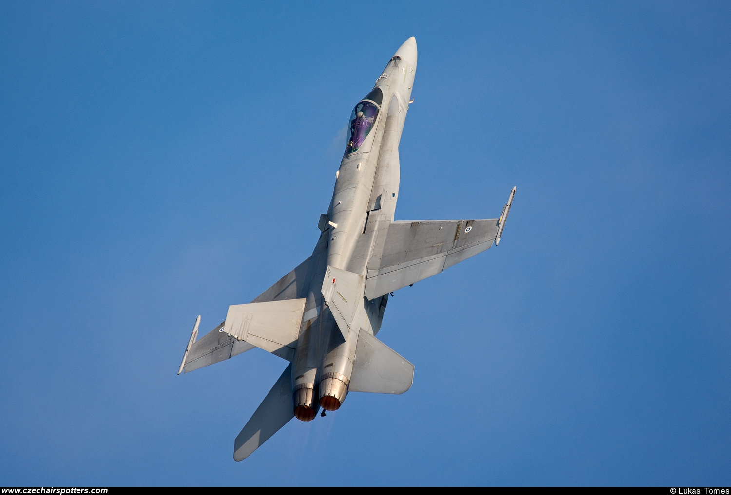 Finland - Air Force – McDonnell Douglas F/A-18C Hornet HN-448