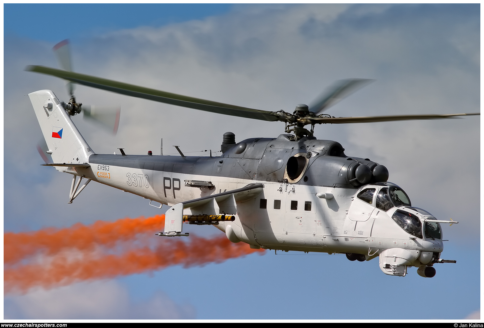Czech - Air Force &ndash; Mil Mi-24V Hind 3370