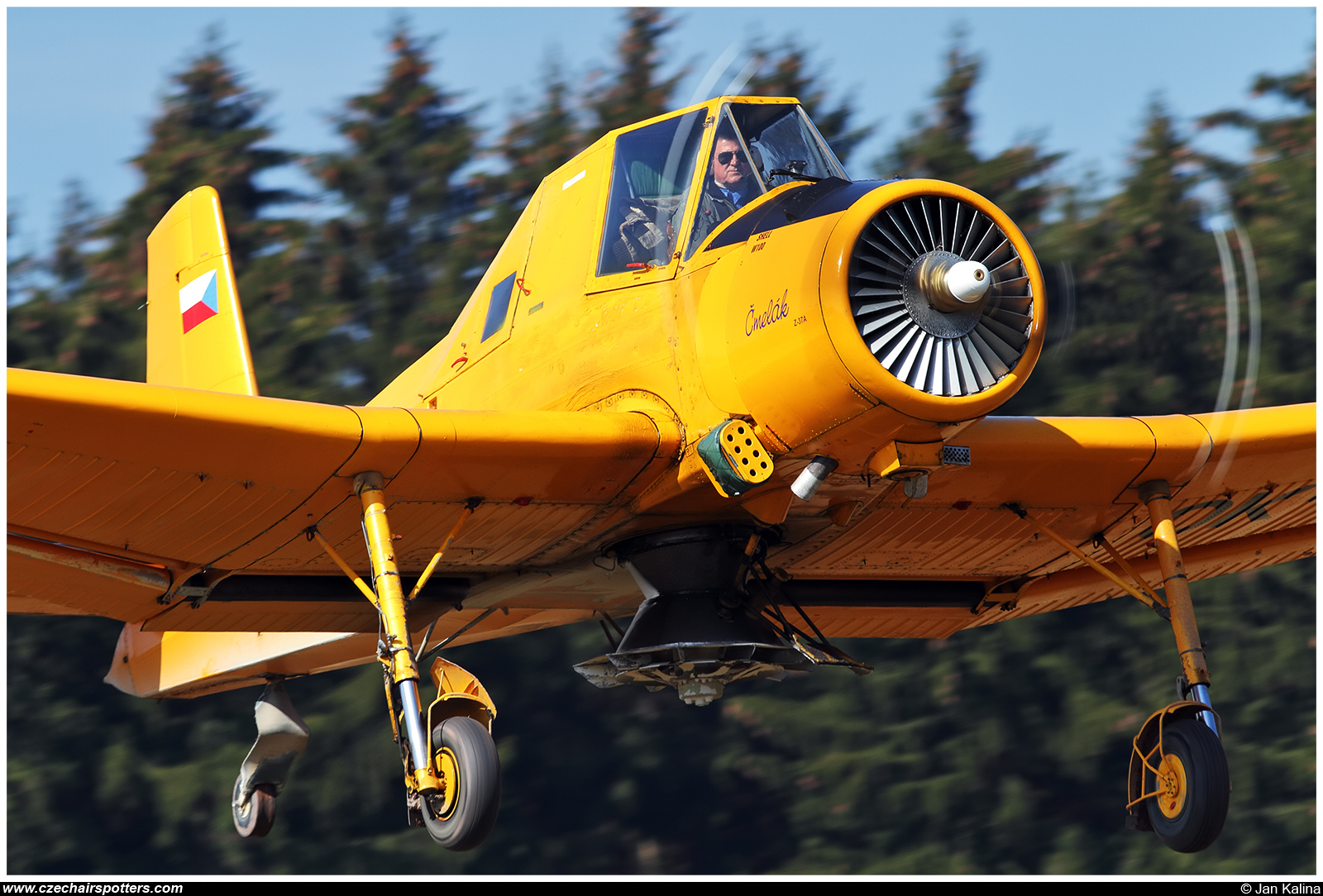 Air Special – Zlin Z-37A-2 Cmelak OK-OJG