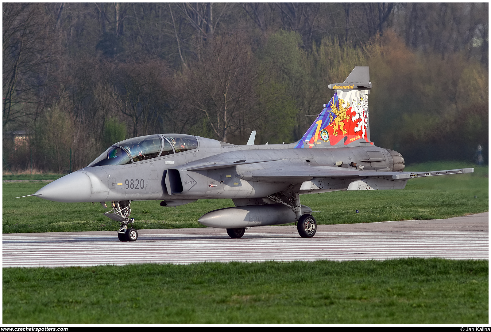 Czech - Air Force – Saab JAS39D Gripen 9820