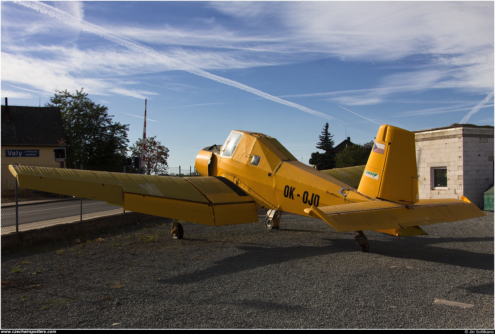 private – Zlin Z-37A-2 Cmelak OK-OJD