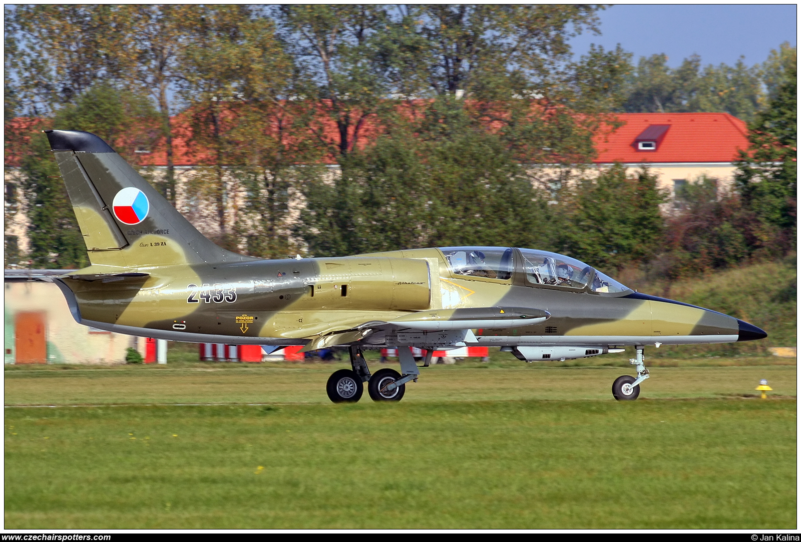 Czech - Air Force &ndash; Aero L-39ZA Albatros 2433