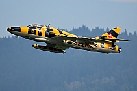private – Hawker Hunter T68 HB-RVV/J-4206