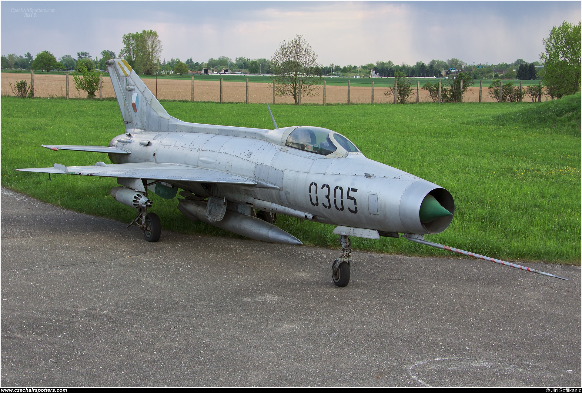 Czechoslovakia - Air Force – Mikoyan-Gurevich MiG-21F-13 Fishbed 0305