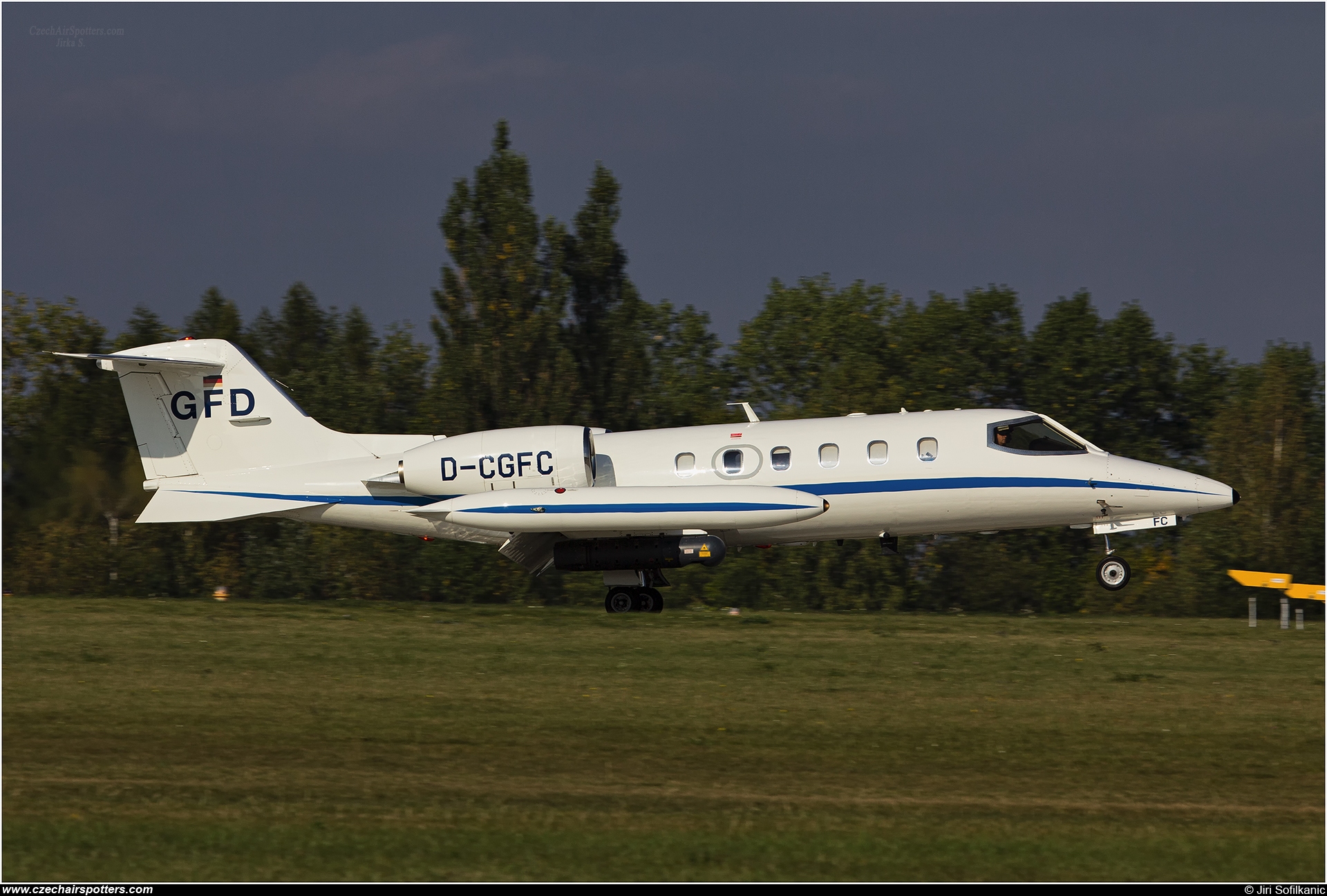 GFD – Bombardier Gates Learjet UC-35A D-CGFC