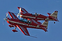Zelazny Aerobatic Team &ndash; Extra EA-330LC SP-AUP
