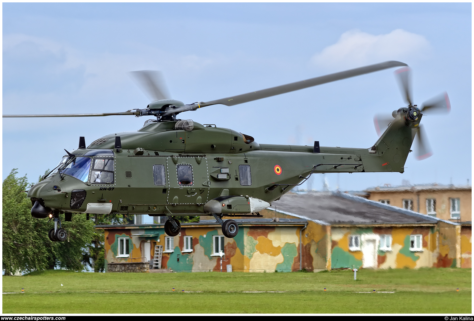 Belgium - Air Force – NHIndustries NH90 TTH RN-07